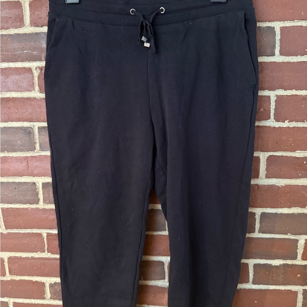Croft & Barrow Women's Black Capris